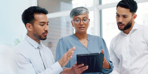 Simplify-You-Billing-Cycle-and-Focus-on-Patient-Care 600 by 300